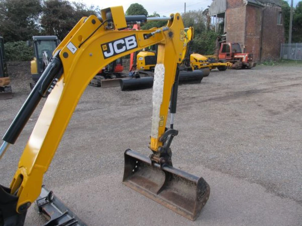 JCB